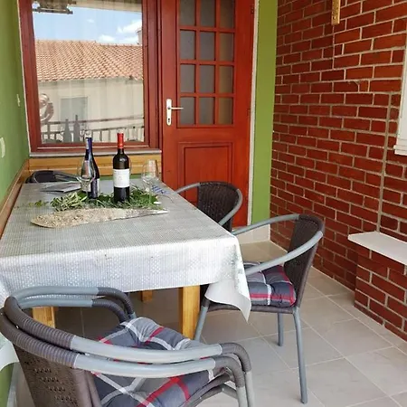 Petar Btw. Split And Omis Apartament