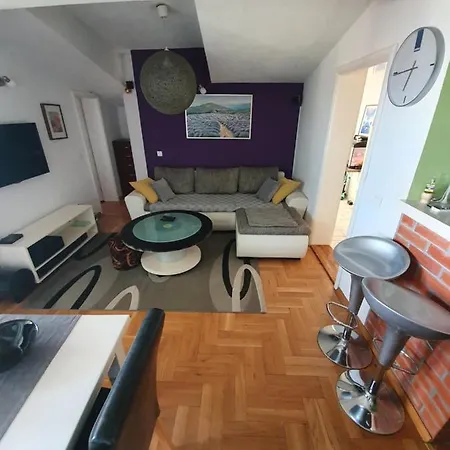 Petar Btw. Split And Omis Apartament