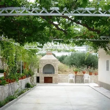 Apartament Petar Btw. Split And Omis *