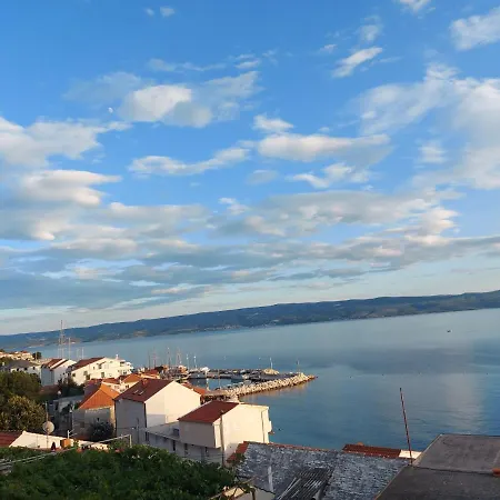 Petar Btw. Split And Omis Apartament Jesenice (Split-Dalmatia)