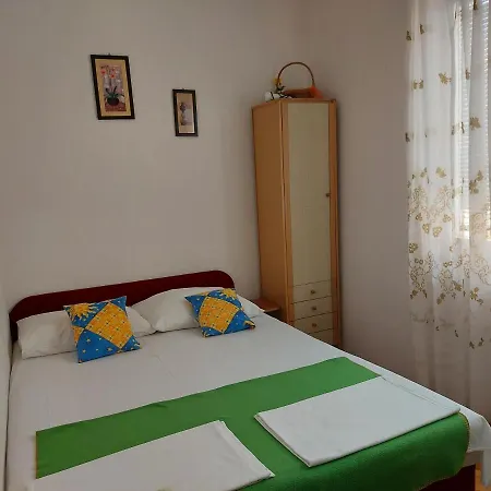 Apartament Petar Btw. Split And Omis *