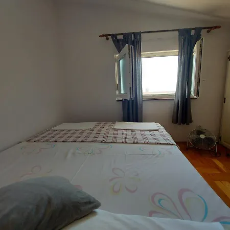 Apartament Petar Btw. Split And Omis *